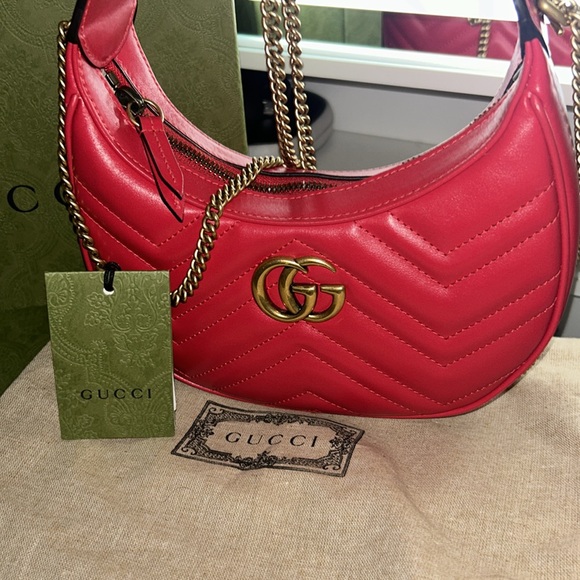 Gucci Red Matelassé Leather Mini GG Marmont Half Moon Shoulder Bag - Picture 2 of 9